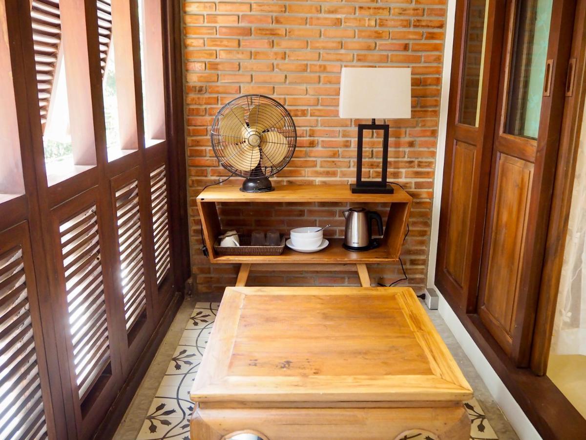 Hotel Baan Dan Ta Wan Nuea Chiang Mai Exterior foto
